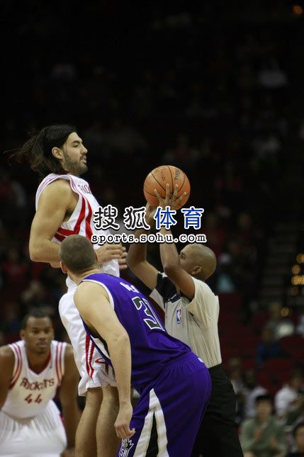 篮球与